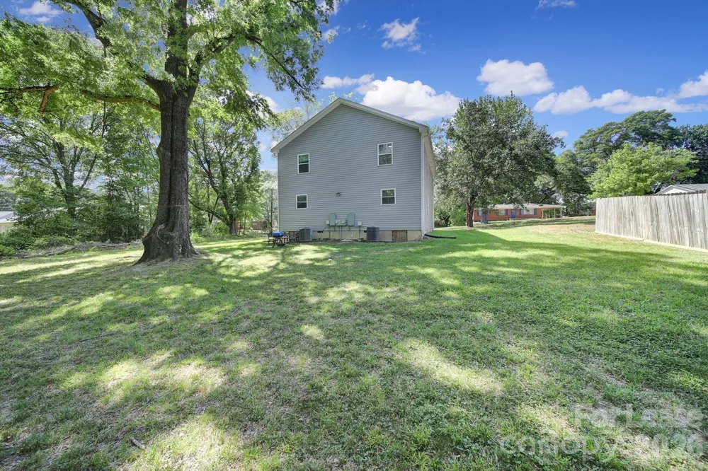 110 Carpenter Street Lincolnton, NC 28092