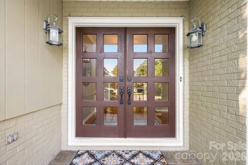 2015 12th Street Drive NW Hickory, NC 28601
