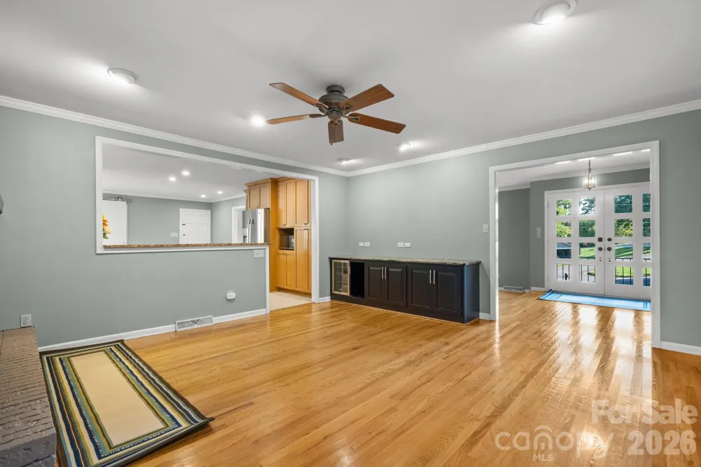 2015 12th Street Drive NW Hickory, NC 28601