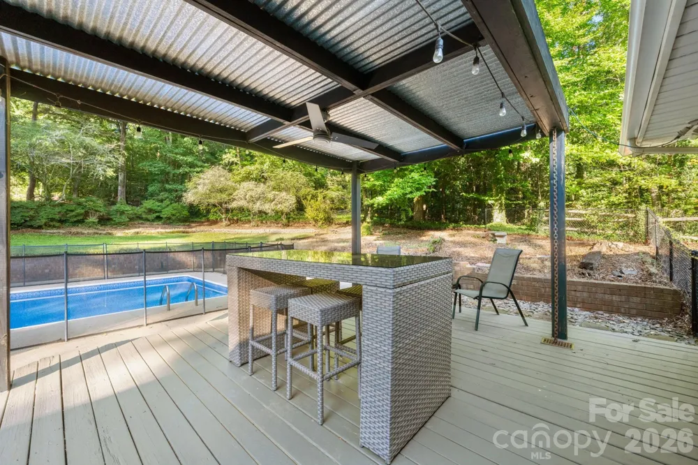 2015 12th Street Drive NW Hickory, NC 28601