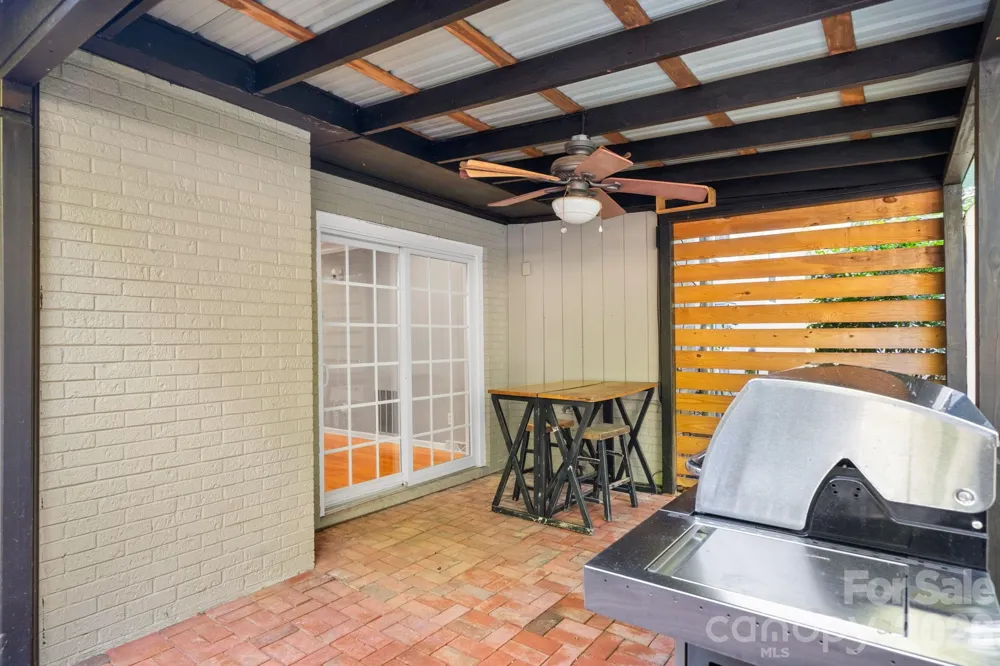 2015 12th Street Drive NW Hickory, NC 28601