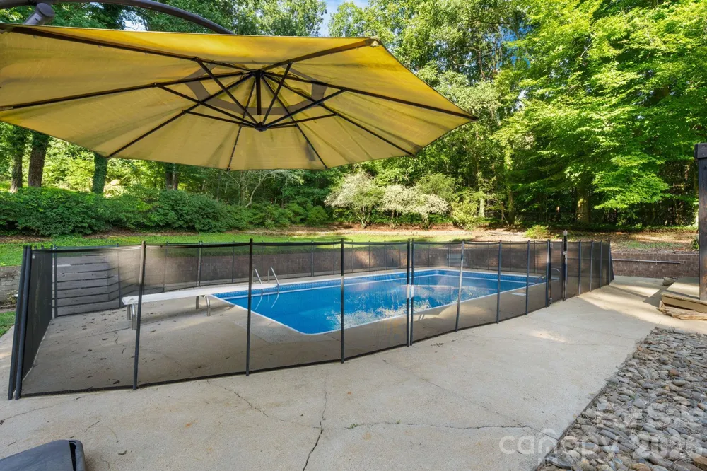 2015 12th Street Drive NW Hickory, NC 28601