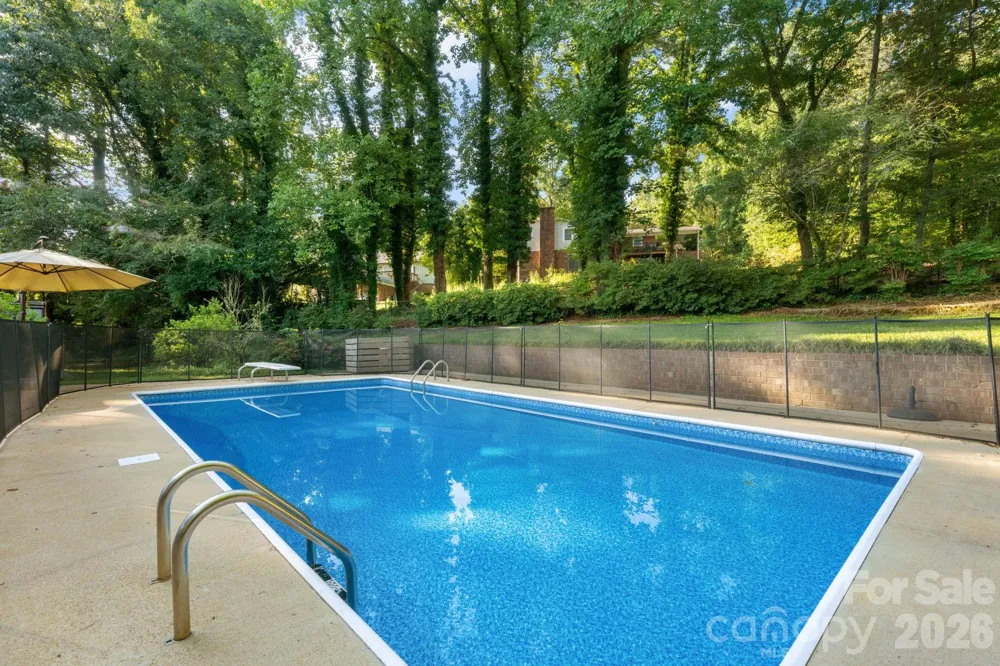 2015 12th Street Drive NW Hickory, NC 28601