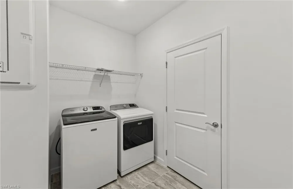 3941 BUTTON SAGE ROAD Alva, FL 33920