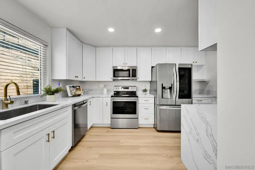 9130 Shadow Hill Road Santee, CA 92071