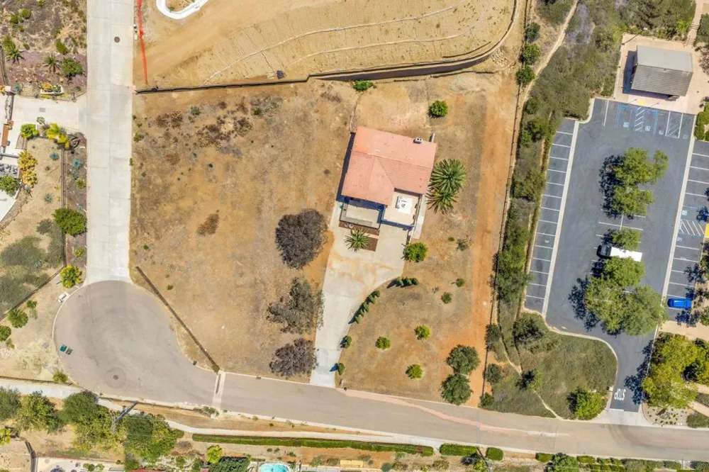 9130 Shadow Hill Road Santee, CA 92071