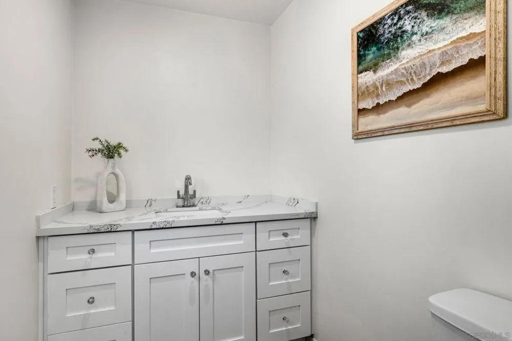 9130 Shadow Hill Road Santee, CA 92071