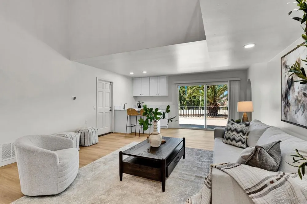 9130 Shadow Hill Road Santee, CA 92071