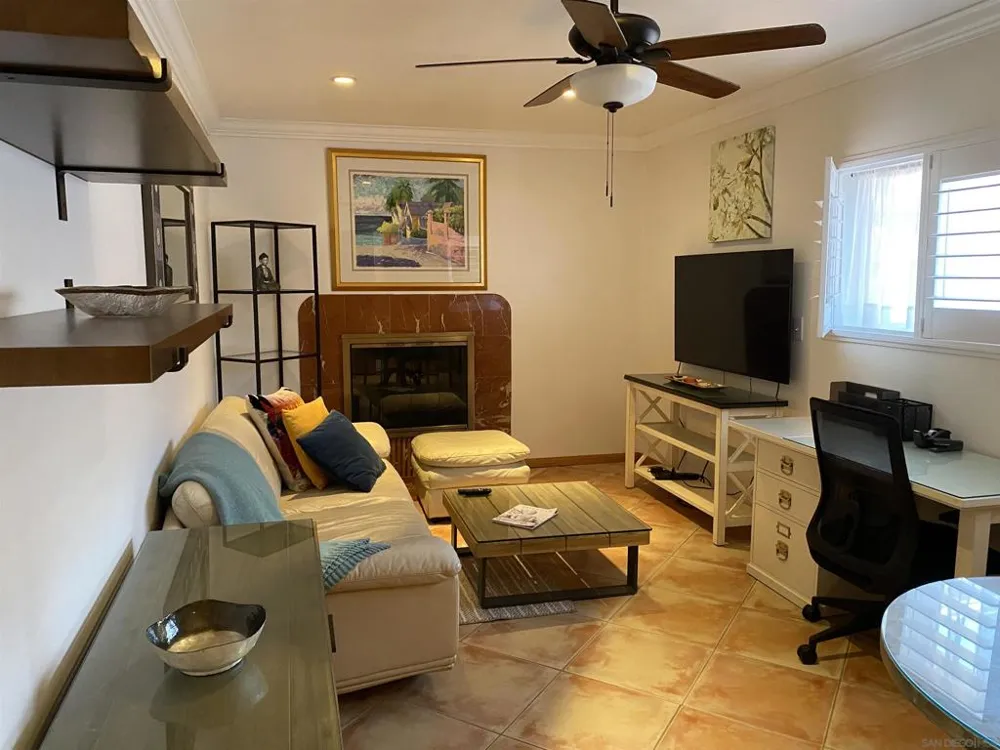 2921 RENAULT ST San Diego, CA 92122