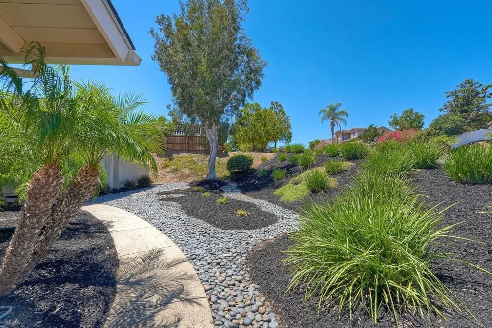 17709 Saint Andrews Poway, CA 92064