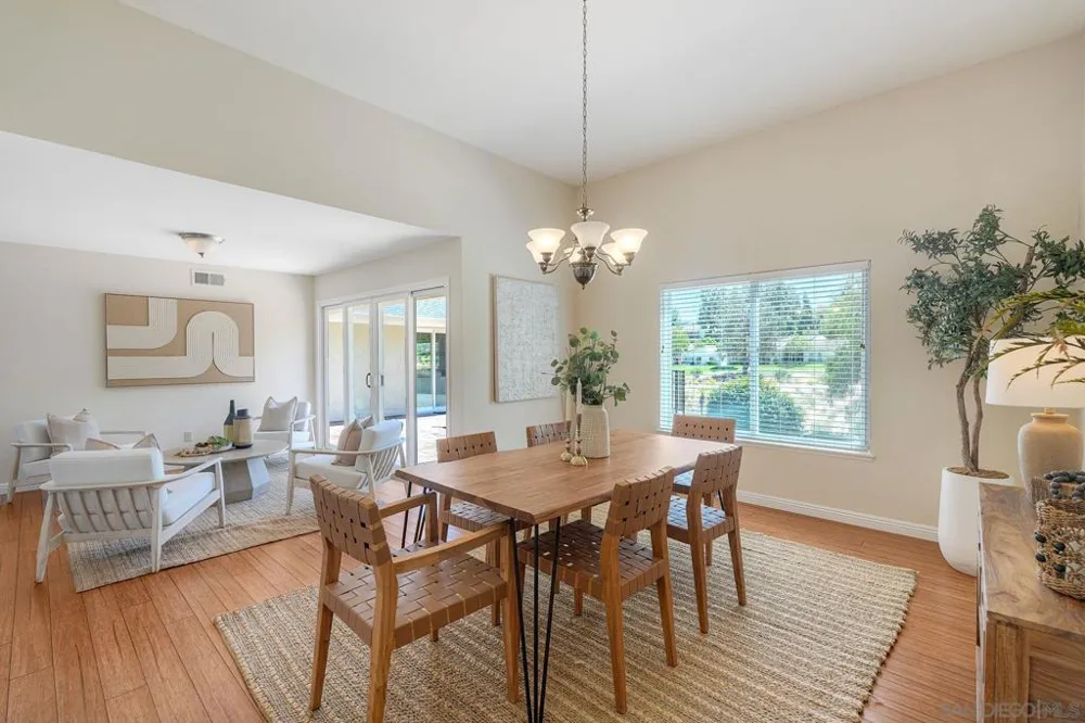 17709 Saint Andrews Poway, CA 92064