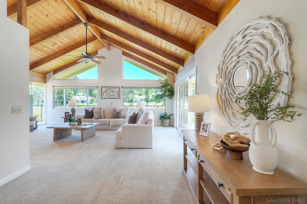17709 Saint Andrews Poway, CA 92064