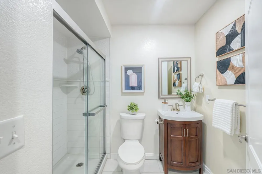 17709 Saint Andrews Poway, CA 92064