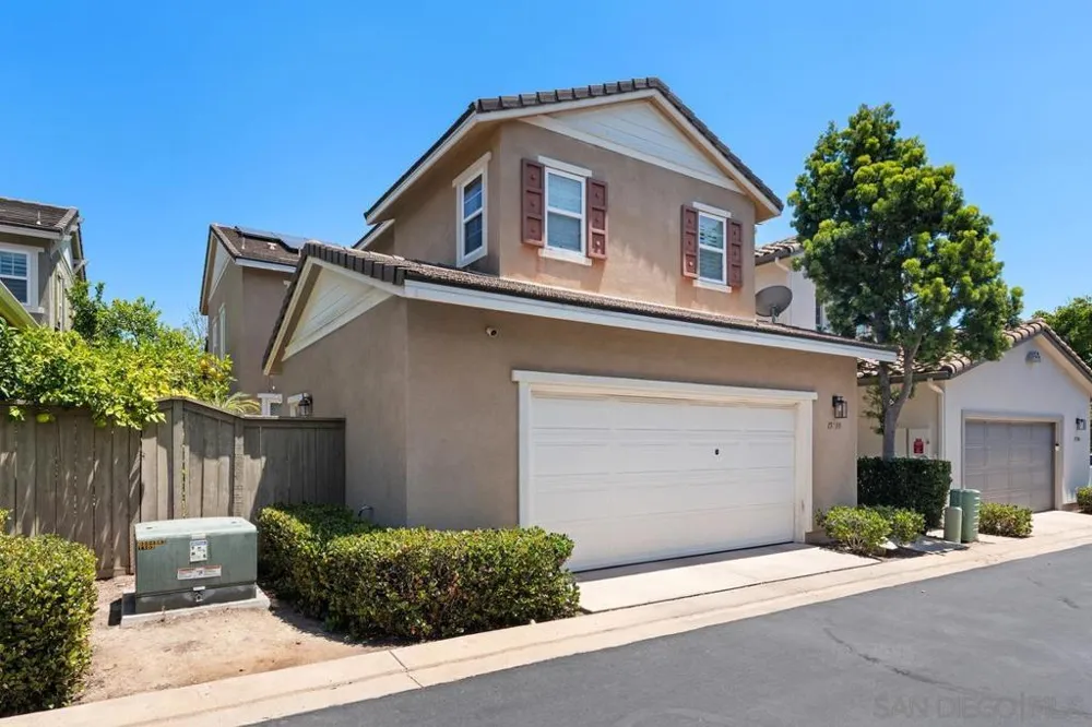 15710 Kristen Glen San Diego, CA 92127