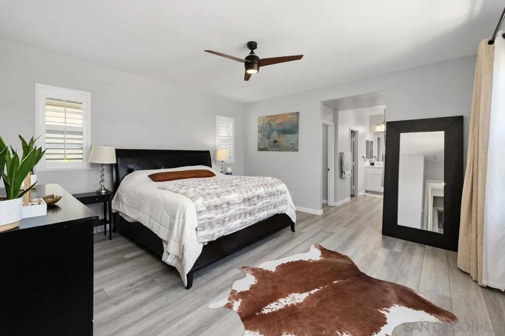 15710 Kristen Glen San Diego, CA 92127