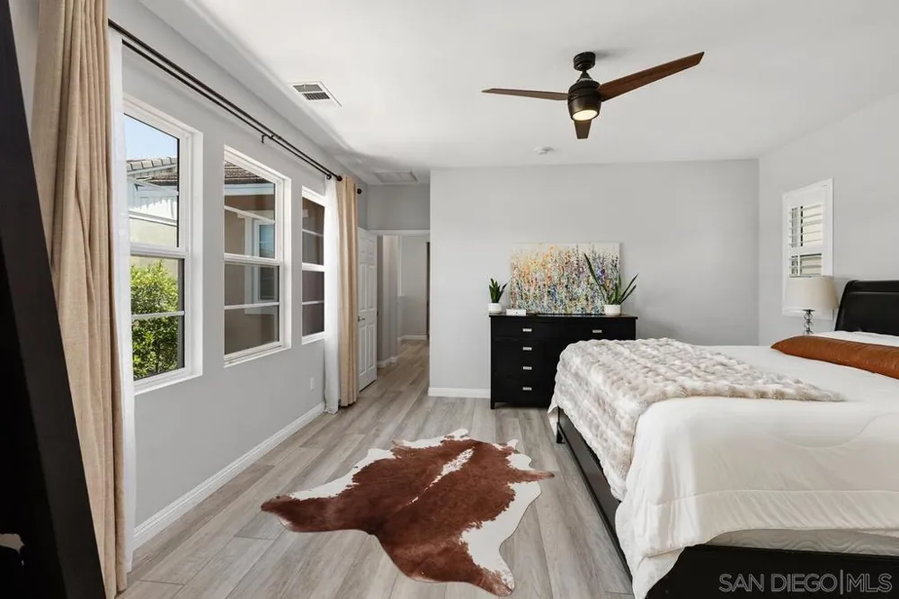 15710 Kristen Glen San Diego, CA 92127