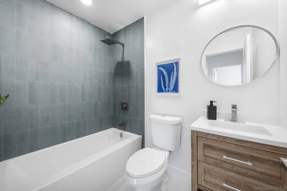 8284 Brookhaven Rd San Diego, CA 92114