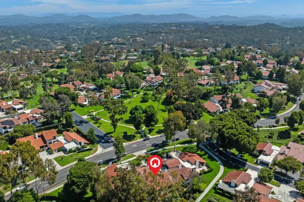 1355 Sun Valley Road Solana Beach, CA 92075