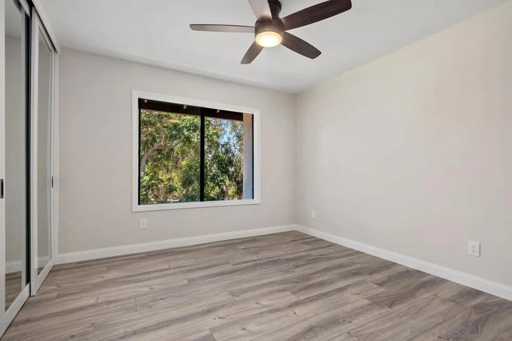 1355 Sun Valley Road Solana Beach, CA 92075