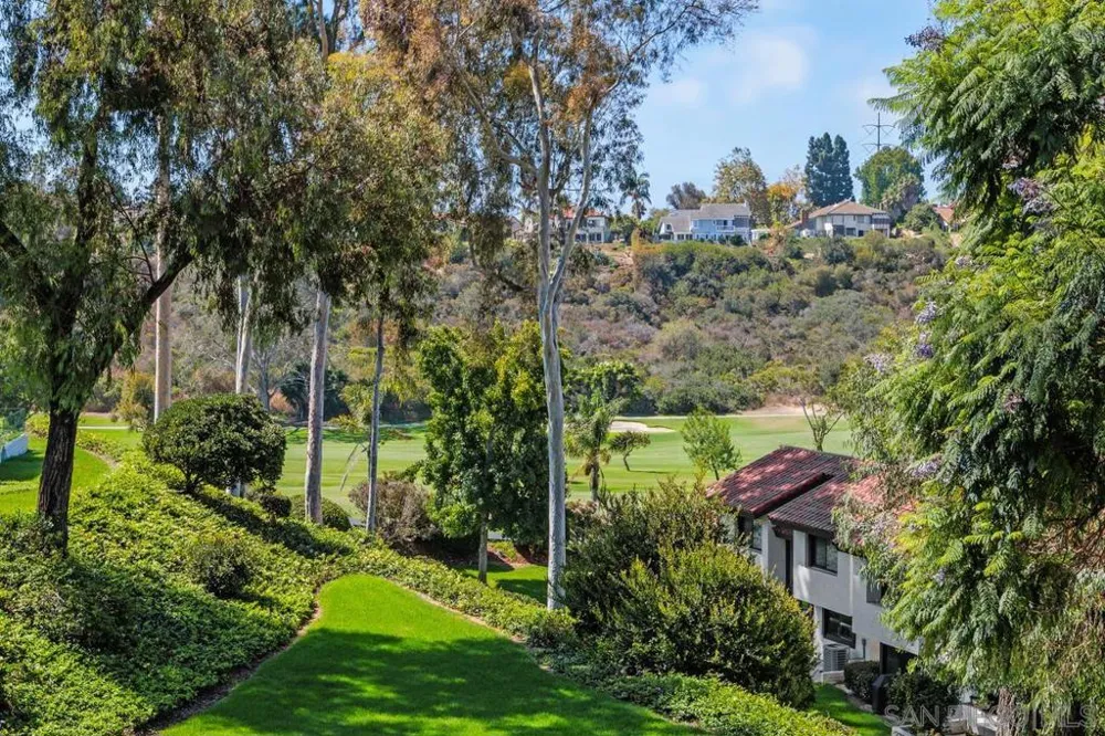 1355 Sun Valley Road Solana Beach, CA 92075