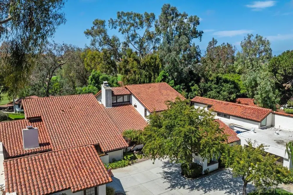 1355 Sun Valley Road Solana Beach, CA 92075