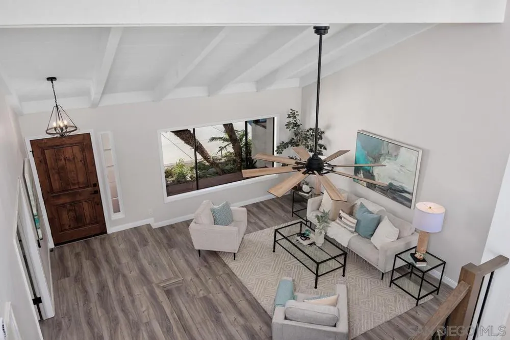 1355 Sun Valley Road Solana Beach, CA 92075