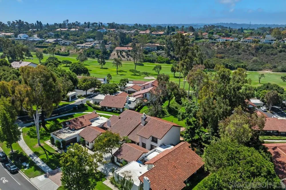 1355 Sun Valley Road Solana Beach, CA 92075