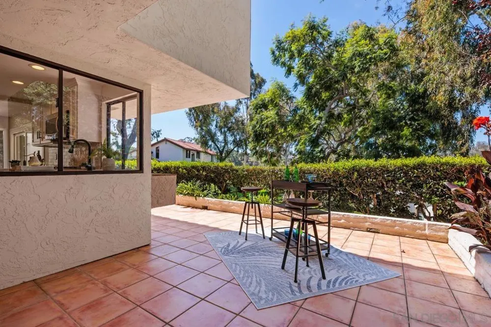 1355 Sun Valley Road Solana Beach, CA 92075