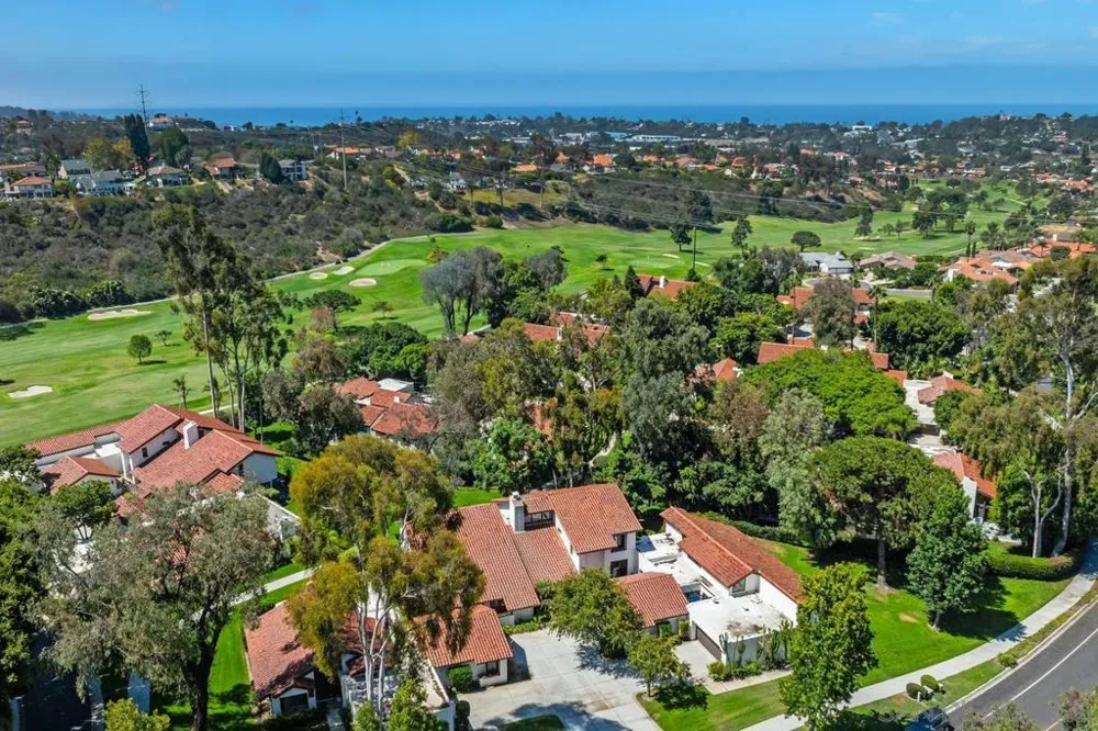 1355 Sun Valley Road Solana Beach, CA 92075