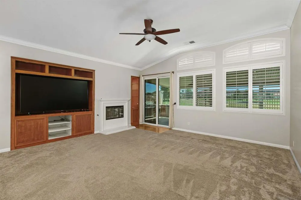 29092 Meandering Circle Menifee, CA 92584