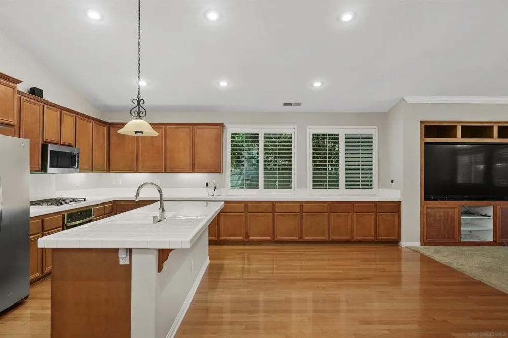 29092 Meandering Circle Menifee, CA 92584