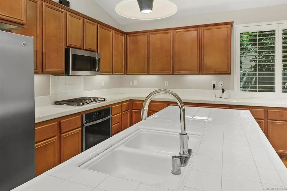 29092 Meandering Circle Menifee, CA 92584