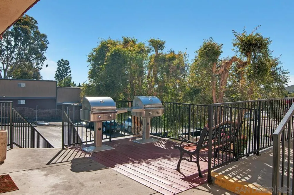 8625 Lake Murray Blvd #5 San Diego, CA 92119