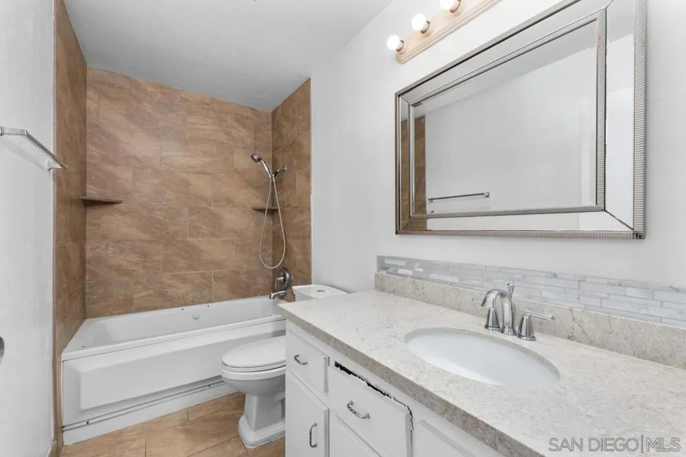 8625 Lake Murray Blvd #5 San Diego, CA 92119