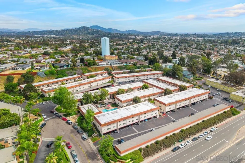 8625 Lake Murray Blvd #5 San Diego, CA 92119