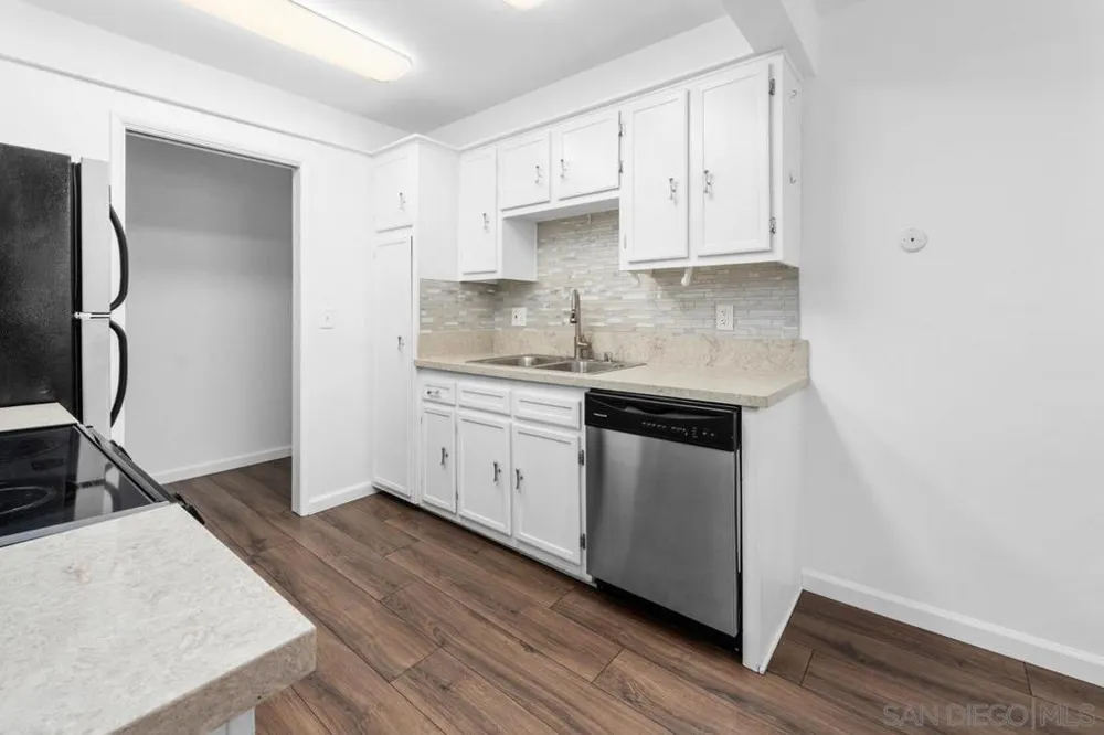 8625 Lake Murray Blvd #5 San Diego, CA 92119