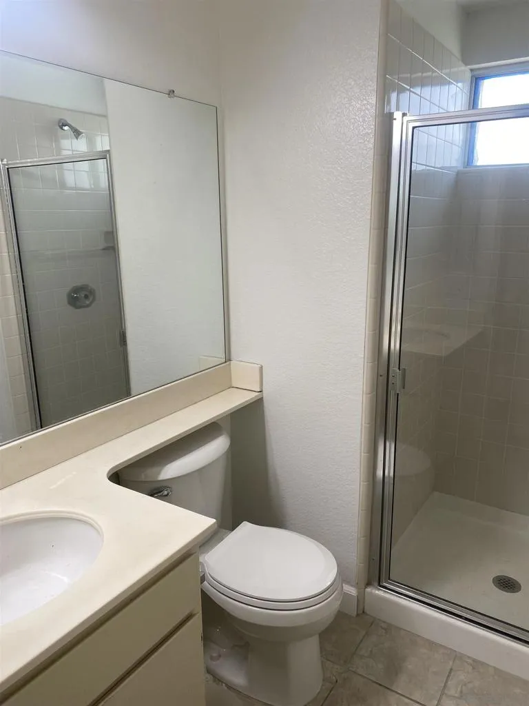 10754 Glendover Ln San Diego, CA 92126