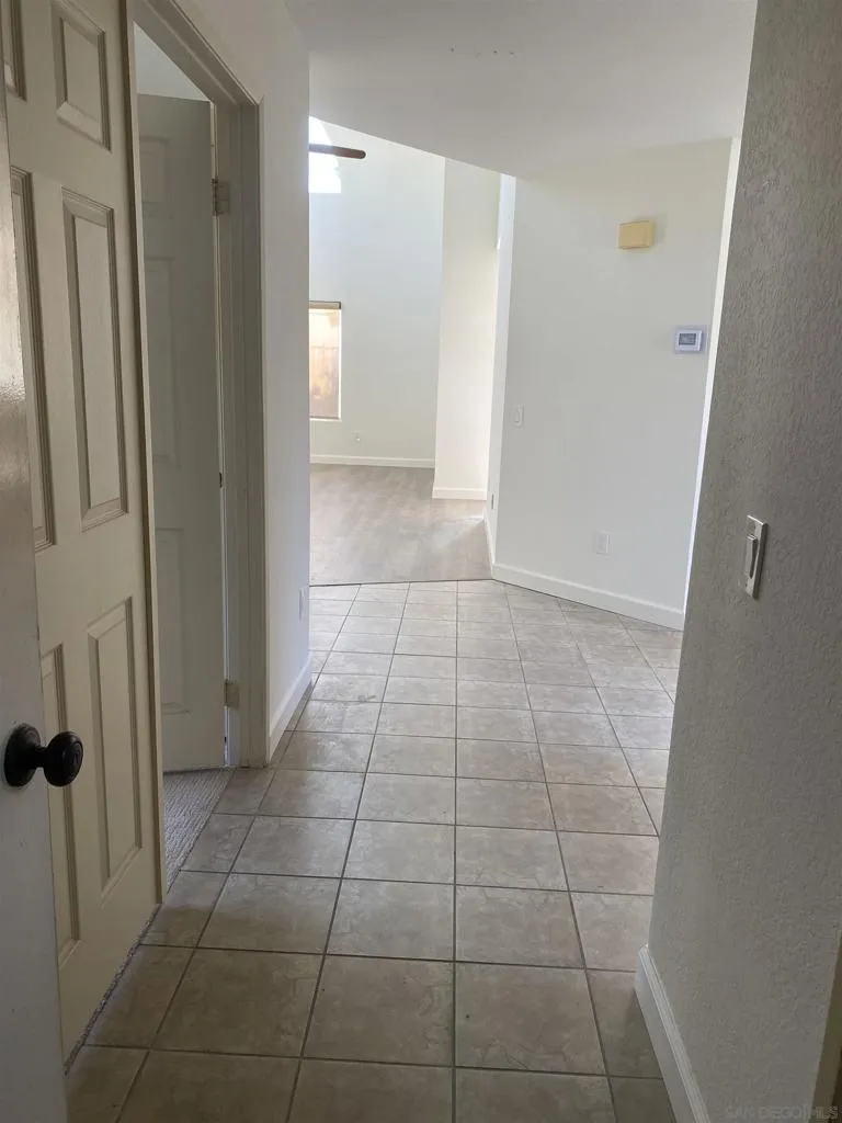 10754 Glendover Ln San Diego, CA 92126