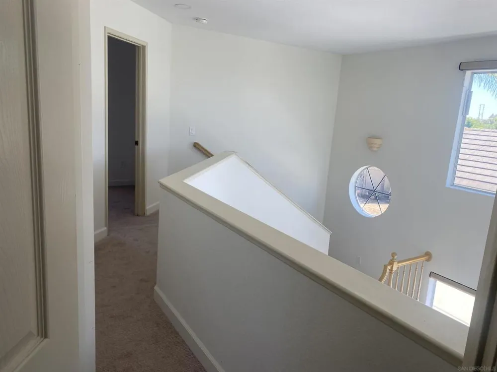 10754 Glendover Ln San Diego, CA 92126