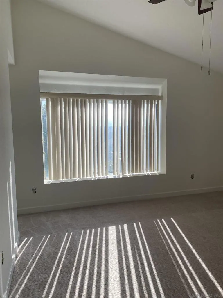 10754 Glendover Ln San Diego, CA 92126