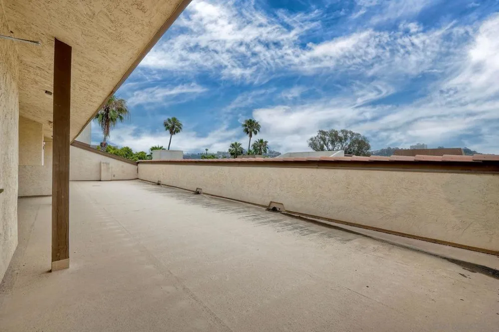 6747 Friars #127 San Diego, CA 92108