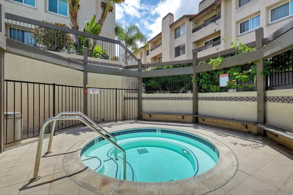 6747 Friars #127 San Diego, CA 92108