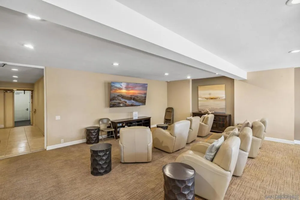1885 Diamond St #2-322 San Diego, CA 92109