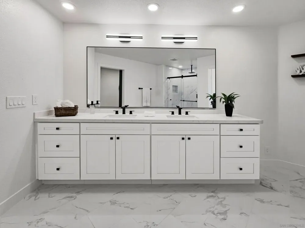 311 Rosebud Lane San Diego, CA 92114