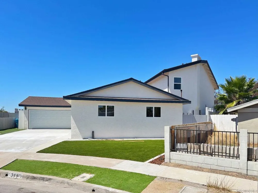 311 Rosebud Lane San Diego, CA 92114