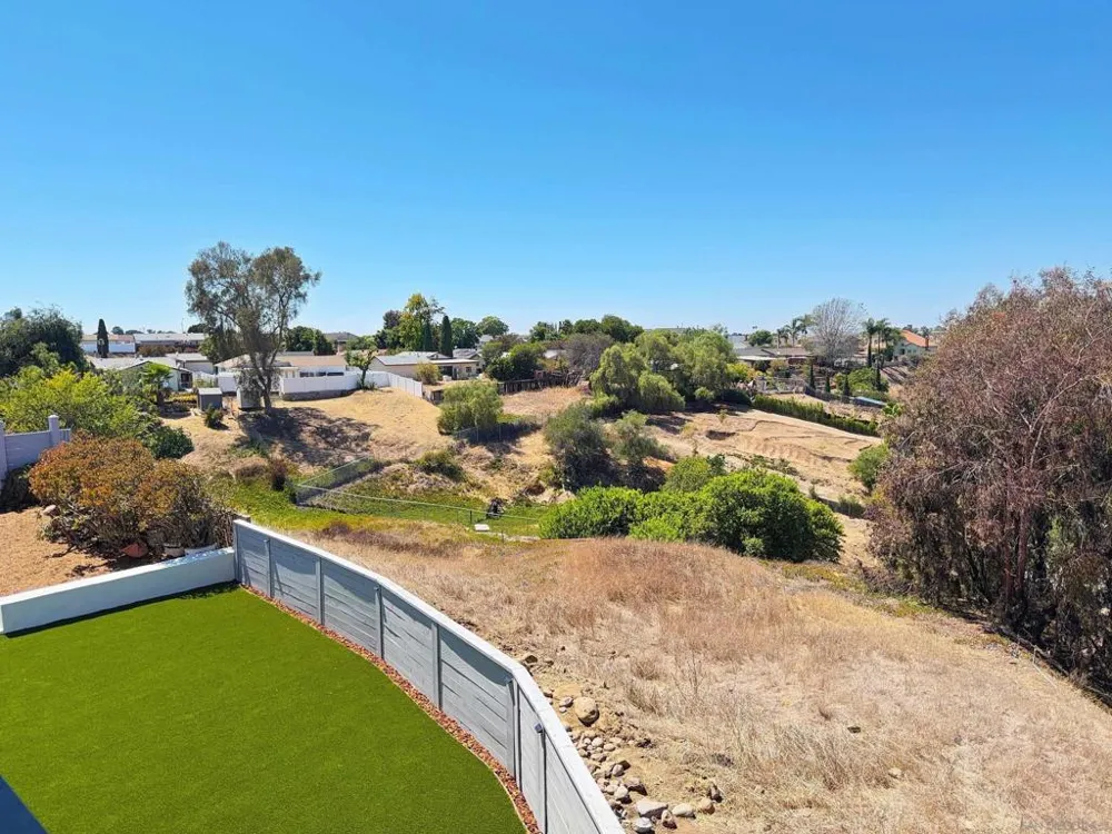311 Rosebud Lane San Diego, CA 92114
