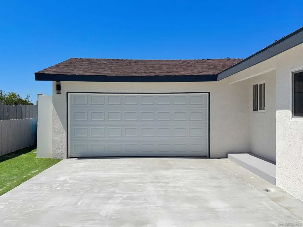 311 Rosebud Lane San Diego, CA 92114