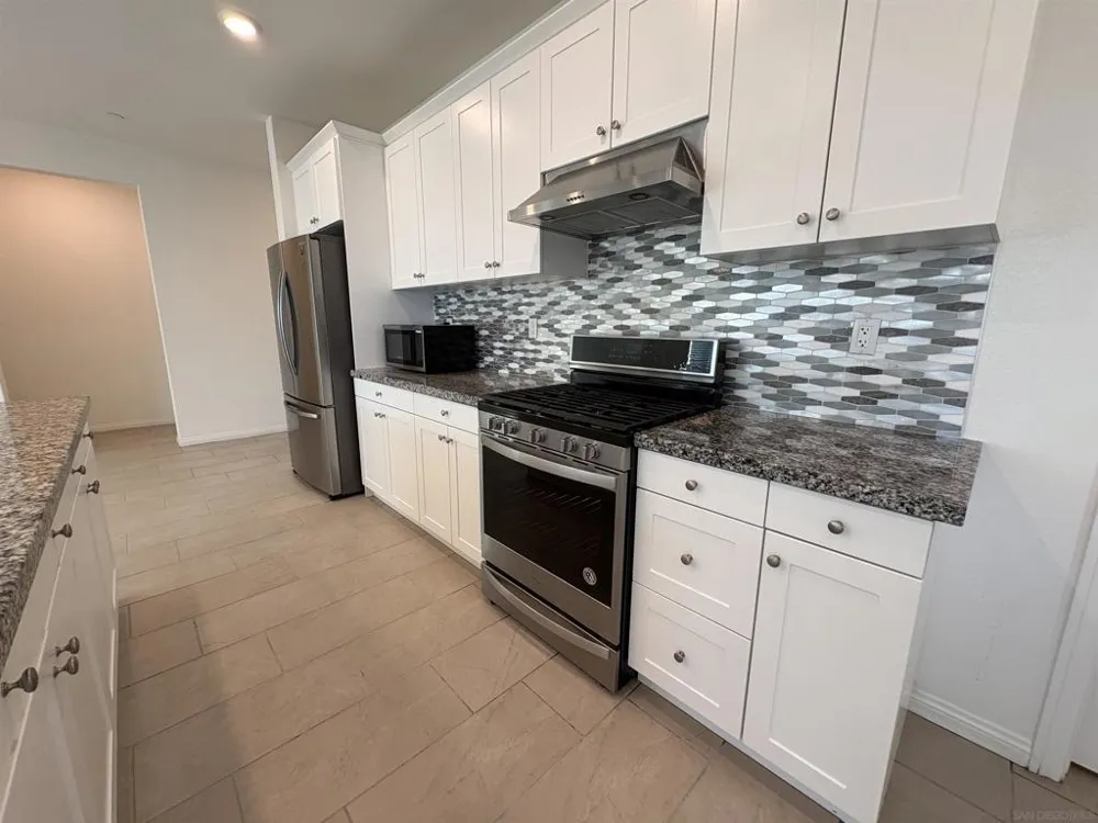 420 Appleton Perris, CA 92570