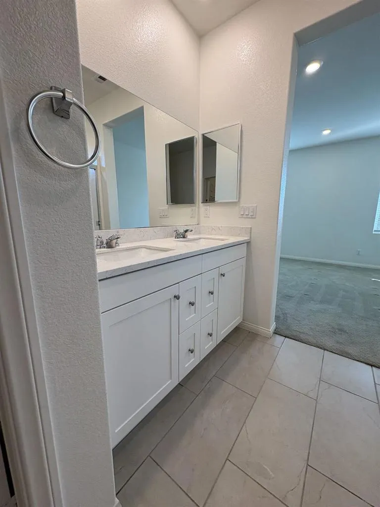 420 Appleton Perris, CA 92570