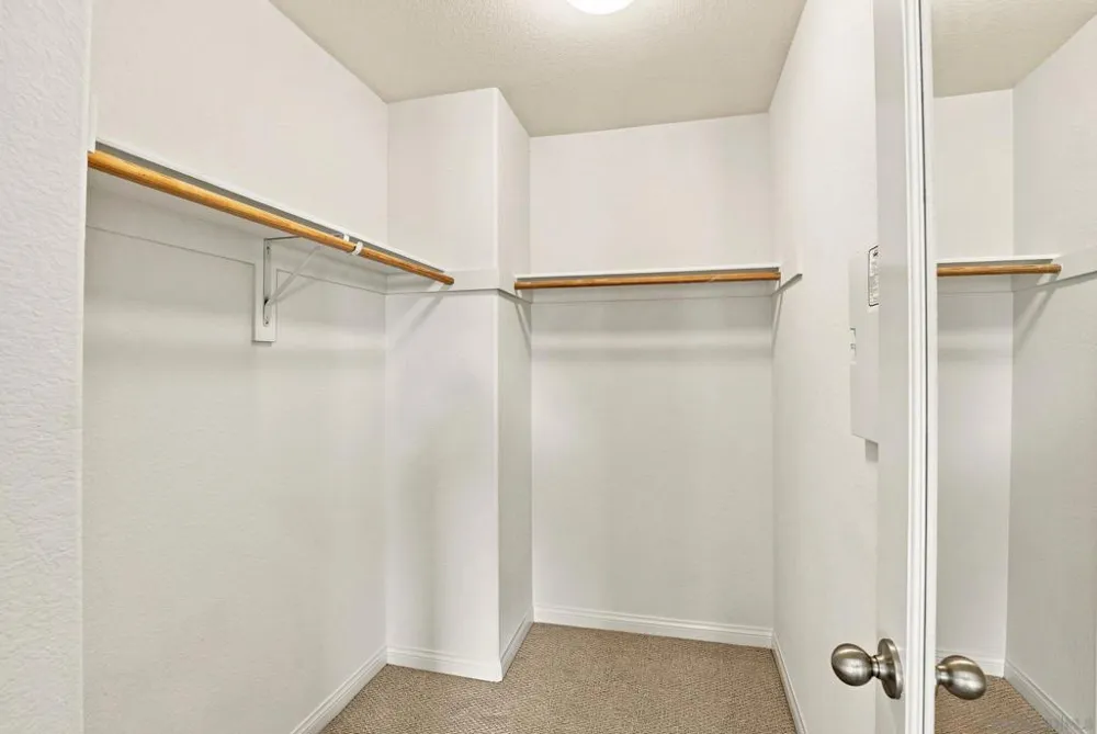 845 Harbor Cliff Way #305 Oceanside, CA 92054